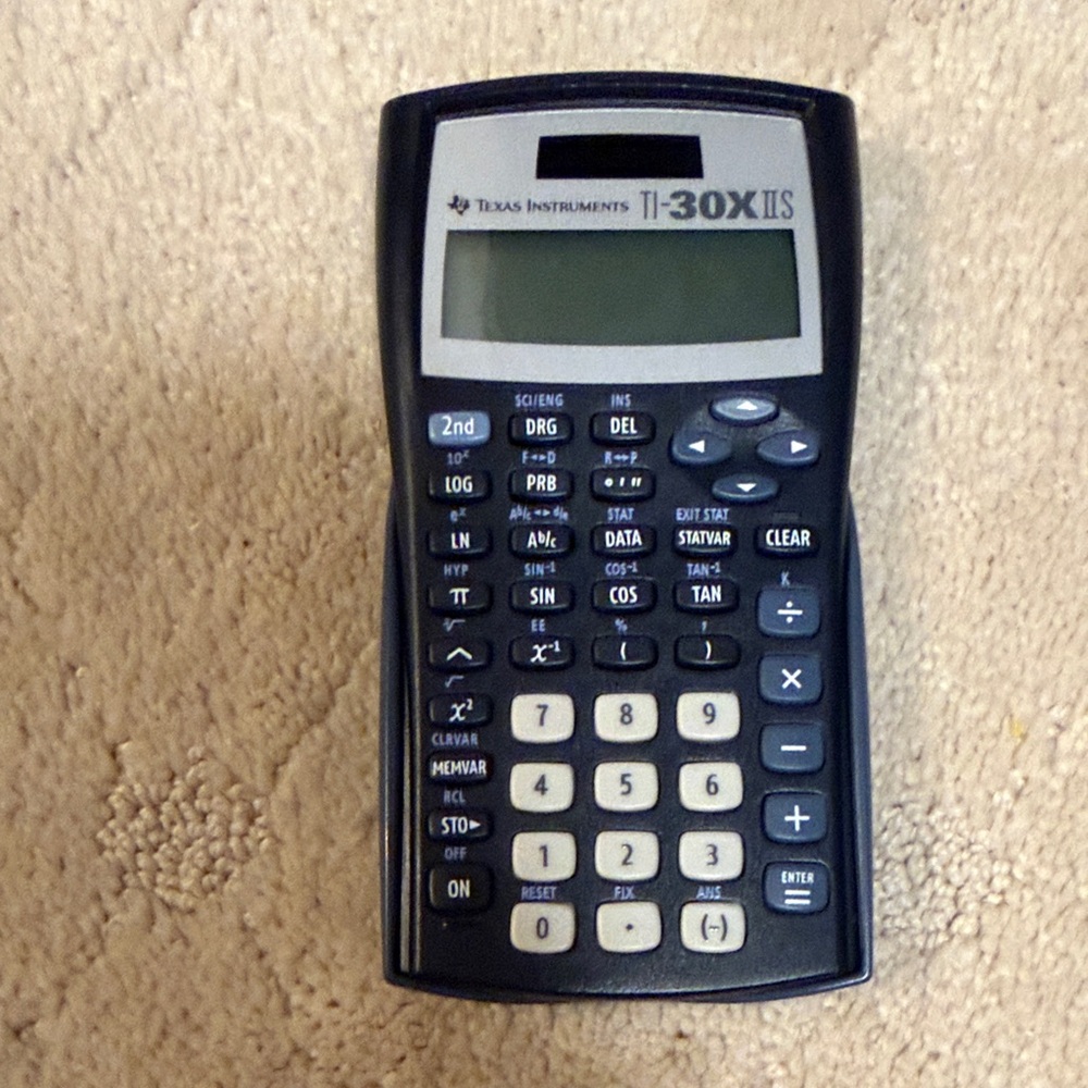 Texas Instruments TI-30X IIS Dual-Line Calculator in Dark Blue Basically New - Picture 4 of 6